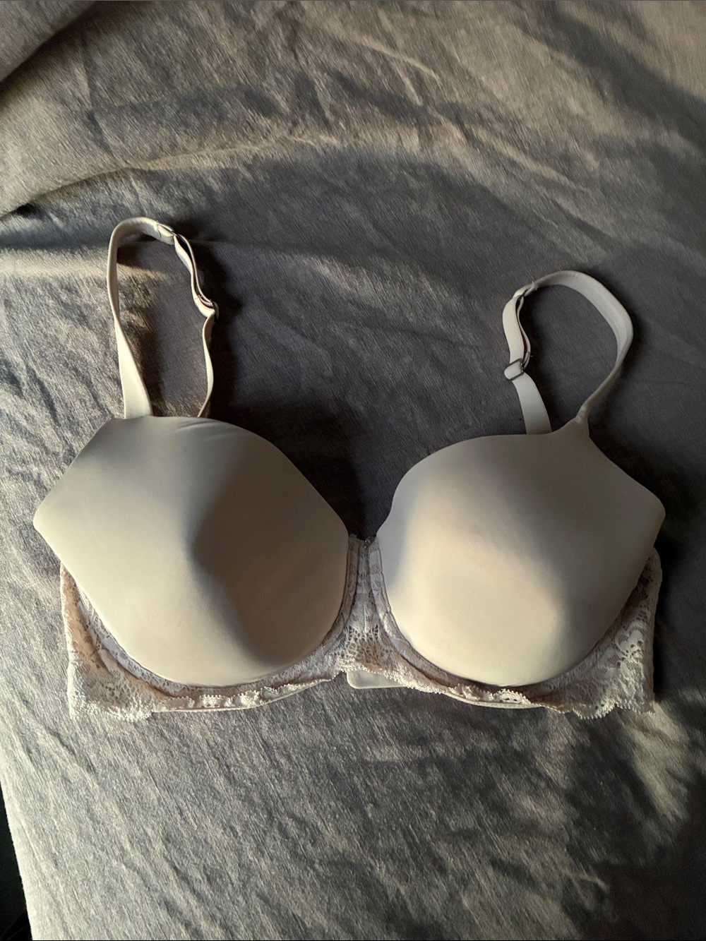 Montelle T-Shirt Bra with Lace Trim